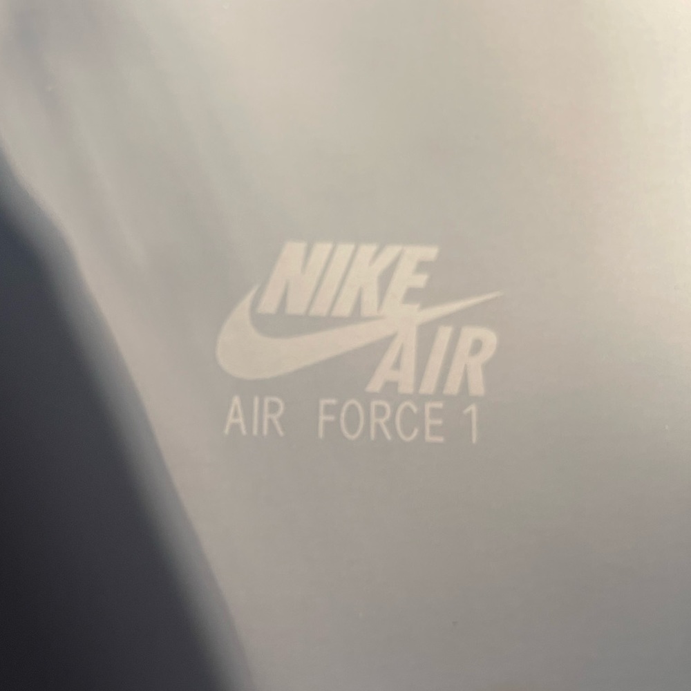 AF1 - Picture 4 of 5
